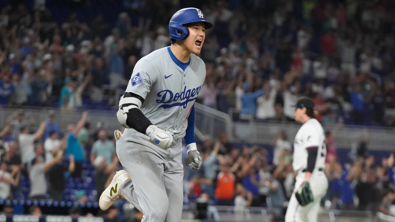 A look at the largest payroll gap in modern MLB history by the numbers