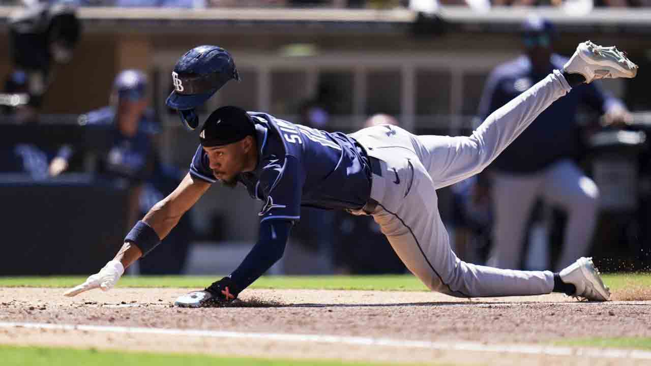 MLB Roundup: Chandler Simpson has three hits as Rays complete sweep of Padres