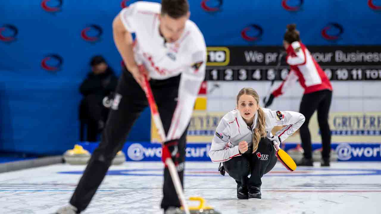 Canada remains unbeaten with win over Sweden at world mixed doubles championship
