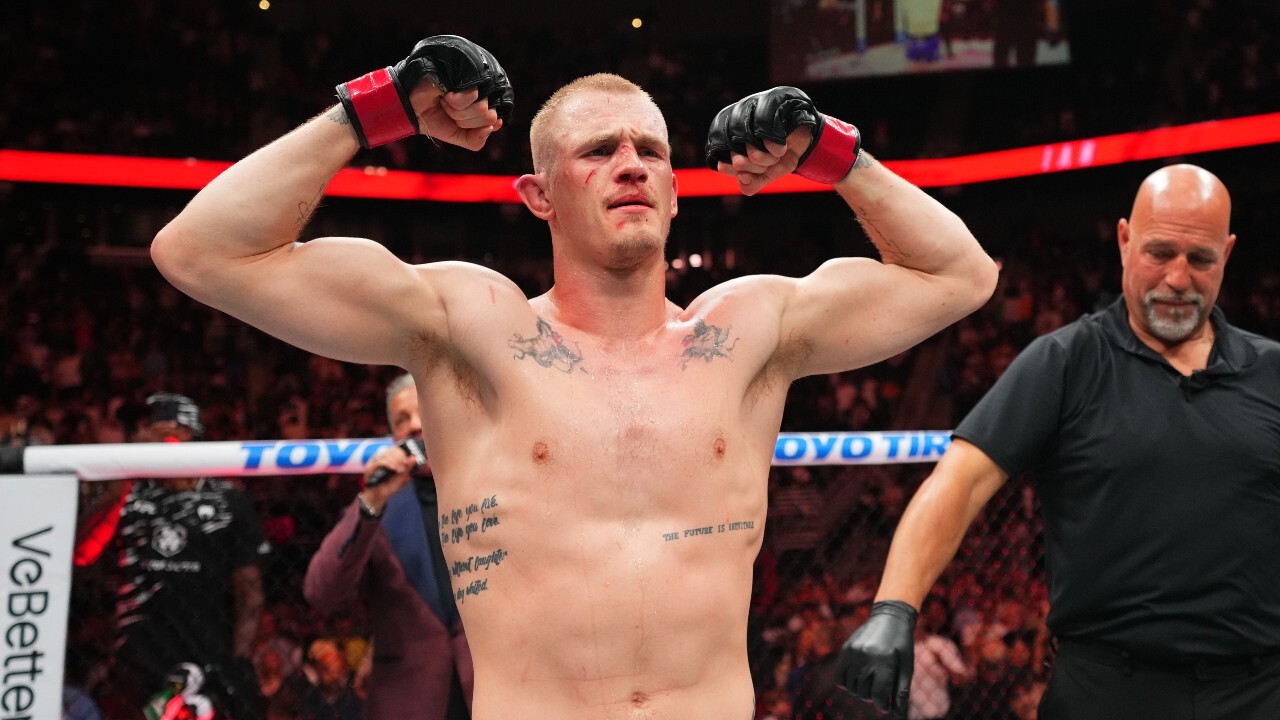 UFC Kansas City: Machado Garry outlasts Prates, bound for Montreal next month