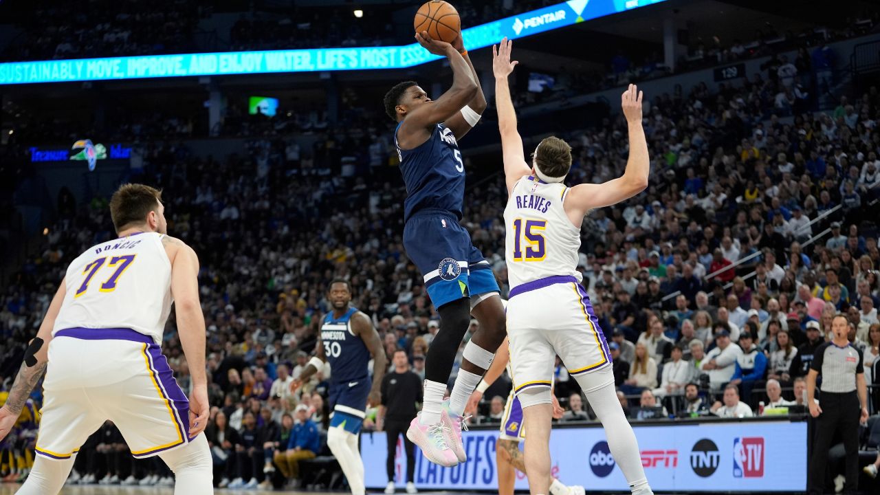 Timberwolves rally past Lakers to move within one win of series victory