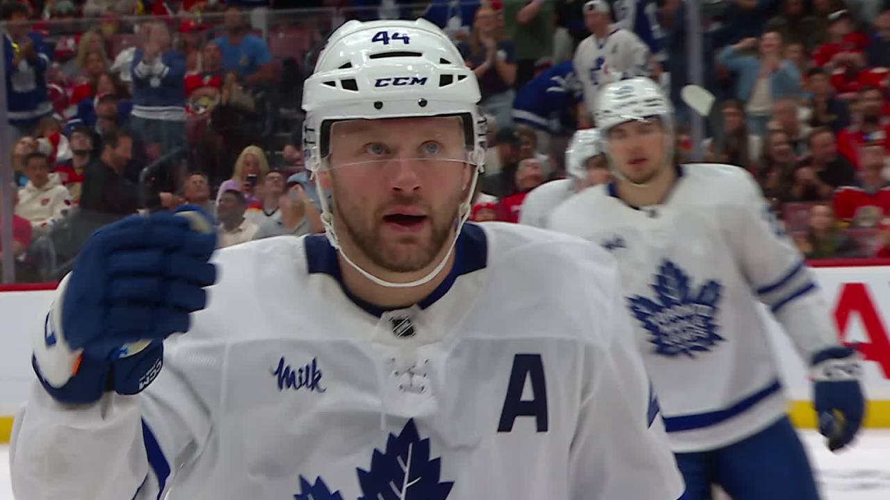 Maple Leafs’ Rielly ricochets puck off a couple Panthers for wild goal