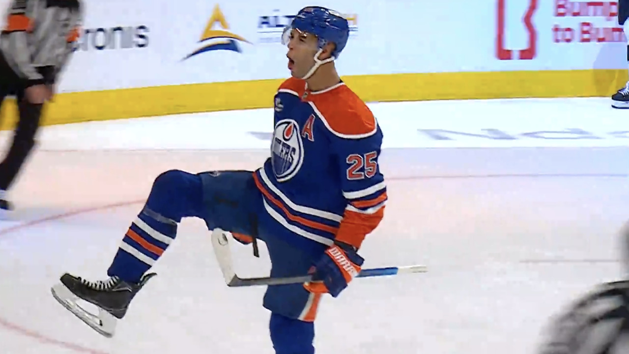 Oilers’ Nurse receives trailing pass and picks his spot on Kuemper