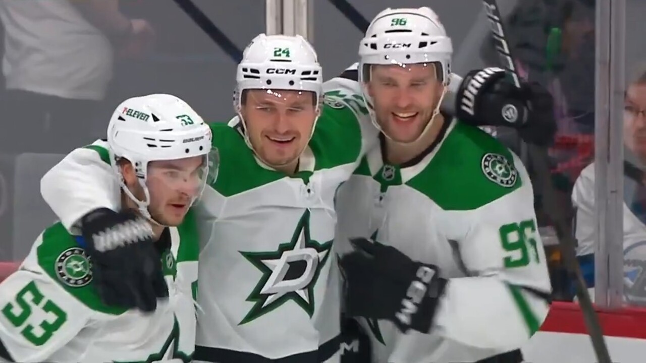 Stars’ Rantanen takes playoff scoring lead with natural hat trick