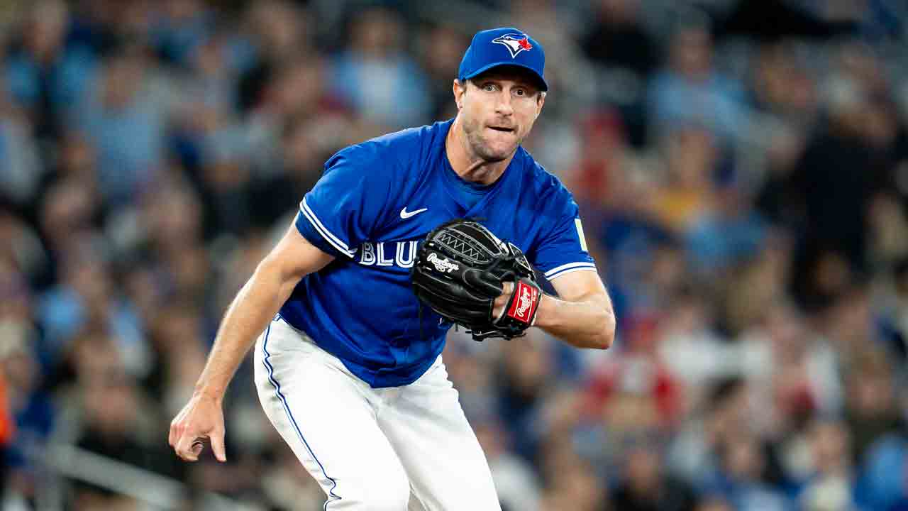 Blue Jays’ Max Scherzer throws to hitters for first time since going on IL