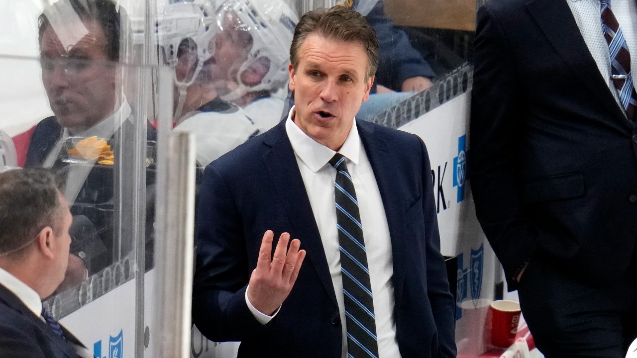 Kings president expects Hiller to remain coach after GM Blake’s replacement hired