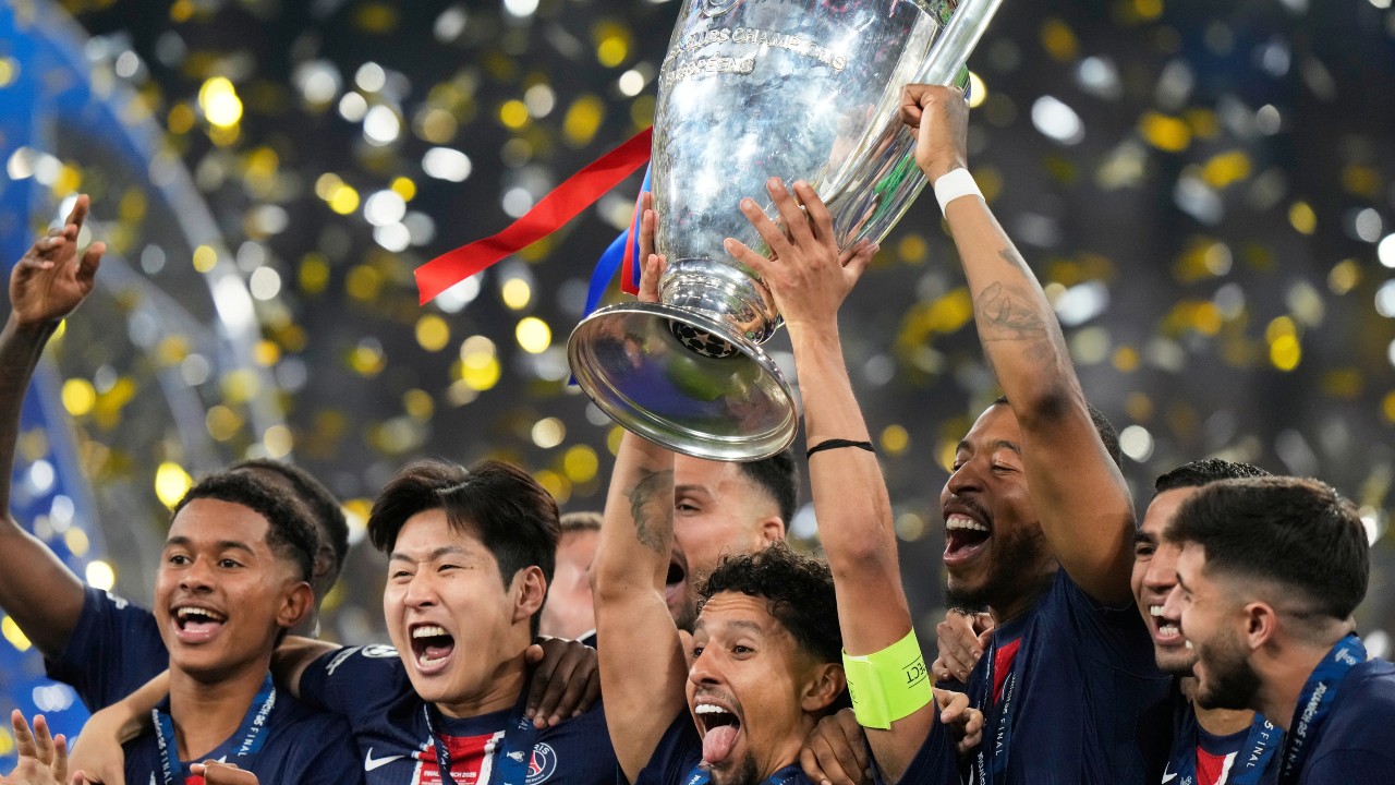 Paris Saint-Germain smother Inter Milan in historic Champions League win