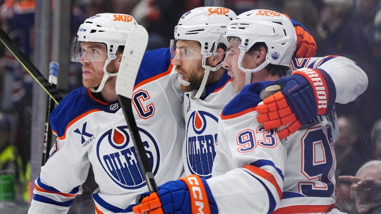 Do Oilers deserve to be favourites over Panthers in Stanley Cup Final?