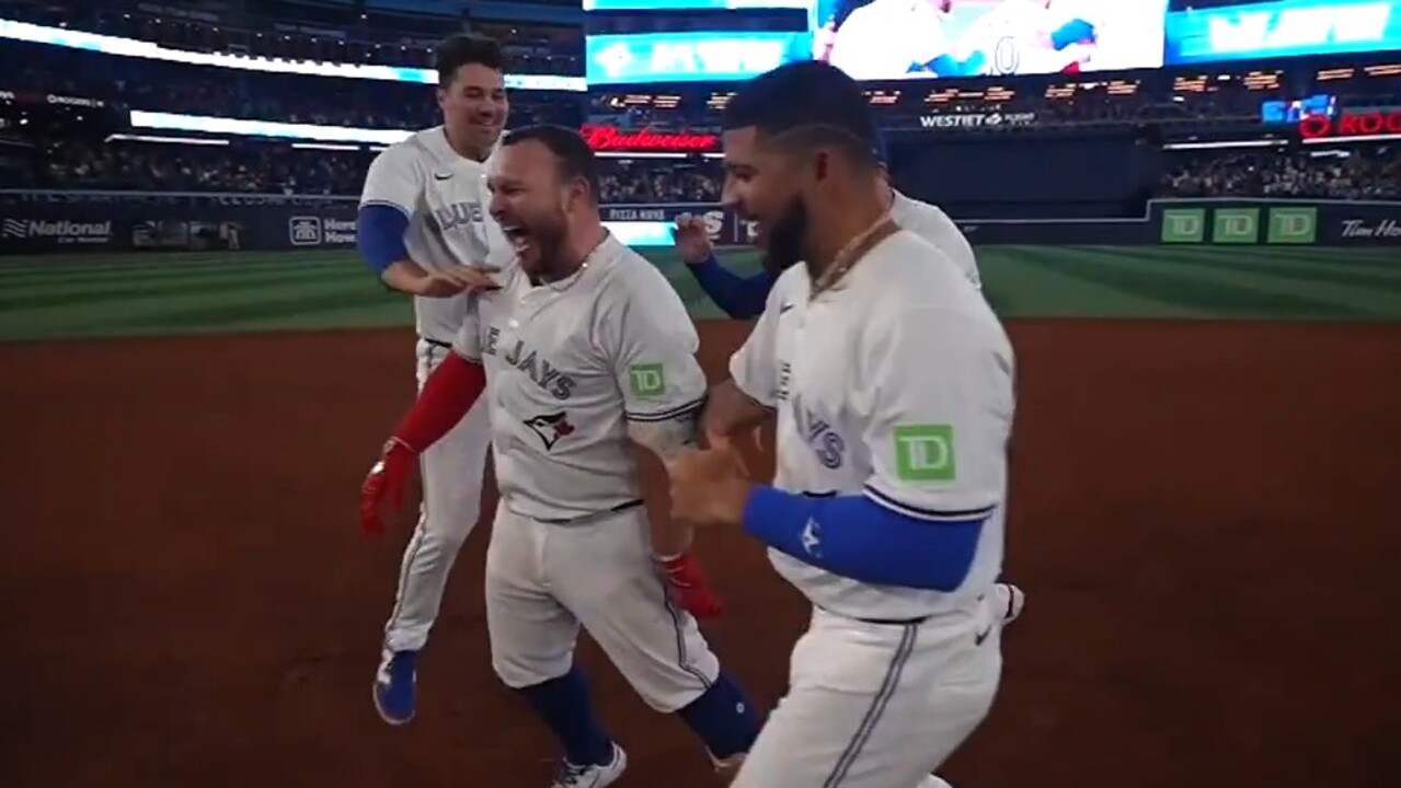 Kirk walks off Phillies to spoil Romano’s homecoming