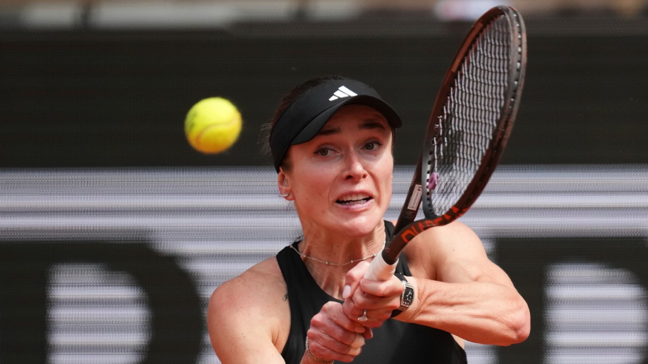 Elina Svitolina eliminates Jasmine Paolini at French Open to reach quarterfinals